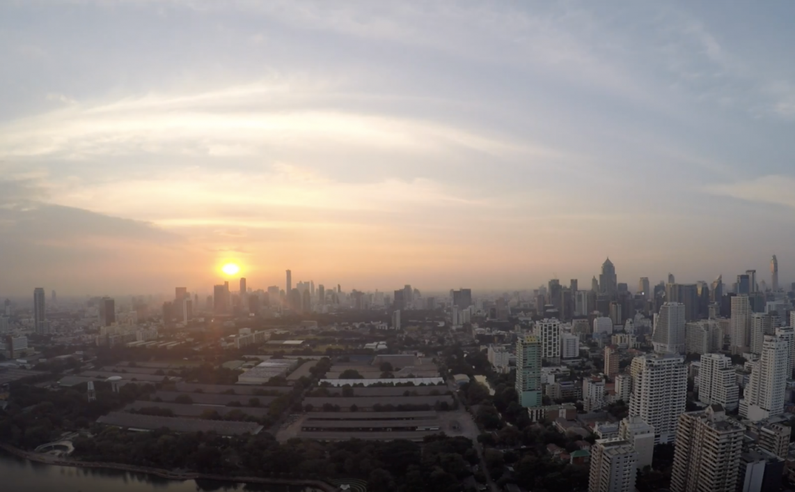 Bangkok Comes Alive at Night